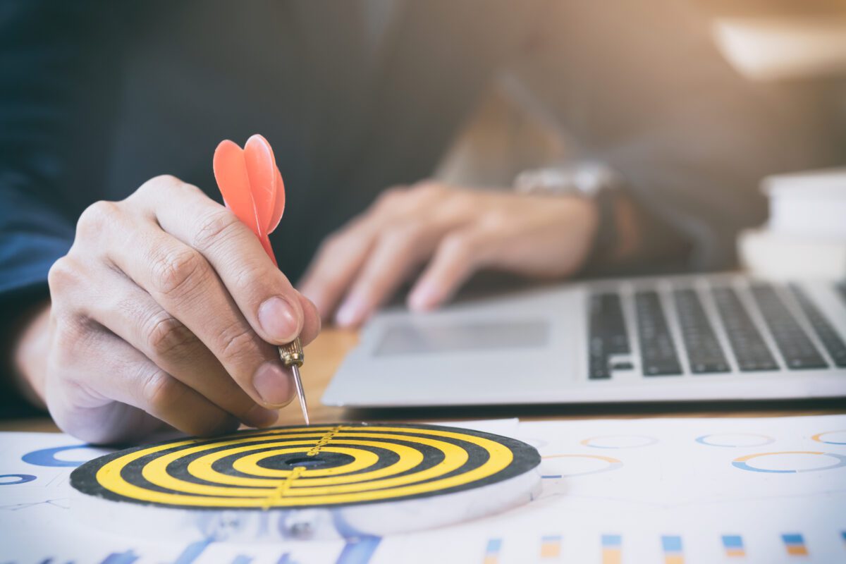 Comprehensive Guide to Attracting Qualified Leads to Your Company